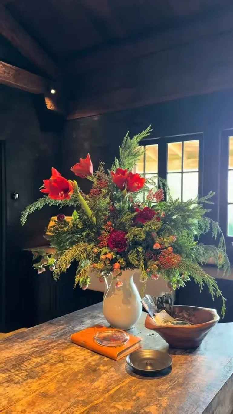 Genç yaşında zengin oldu… Milyonlarını at çiftliğine yatırdı