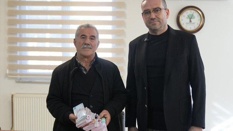 Bankaya yanlış poşetle gitti şok üstüne şok yaşadı 110 bin lirasını çöpe attı