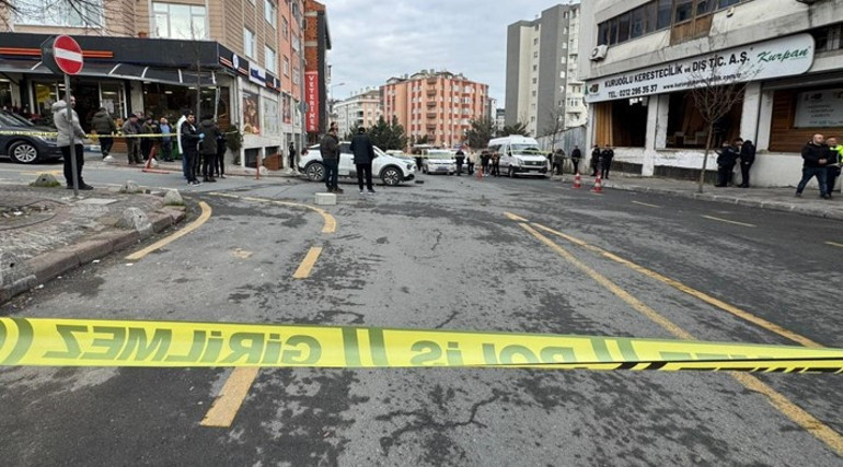 Kağıthanede aracında silahlı saldırıya uğrayan kişi hayatını kaybetti