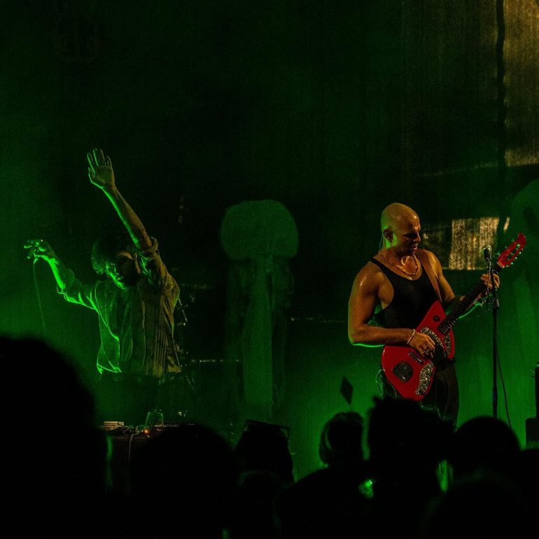 Parlayan yıldızlar sahnede