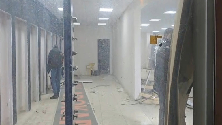 Mardin’de 4 işyerine otomatik silahlarla ateş açıldı