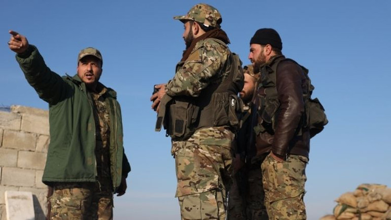 Suriye ordusu, YPG/SDG’ye operasyon başlattı... İlk terör grubu Deyr Hafirden çıkıyor