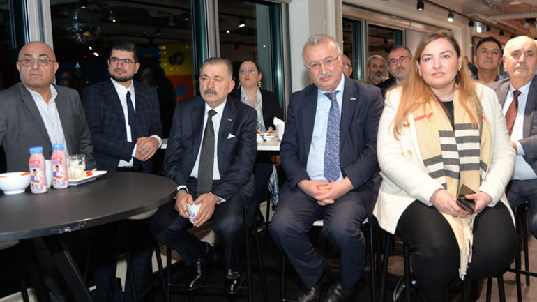 Yozgatlıların yeni yıl resepsiyonu