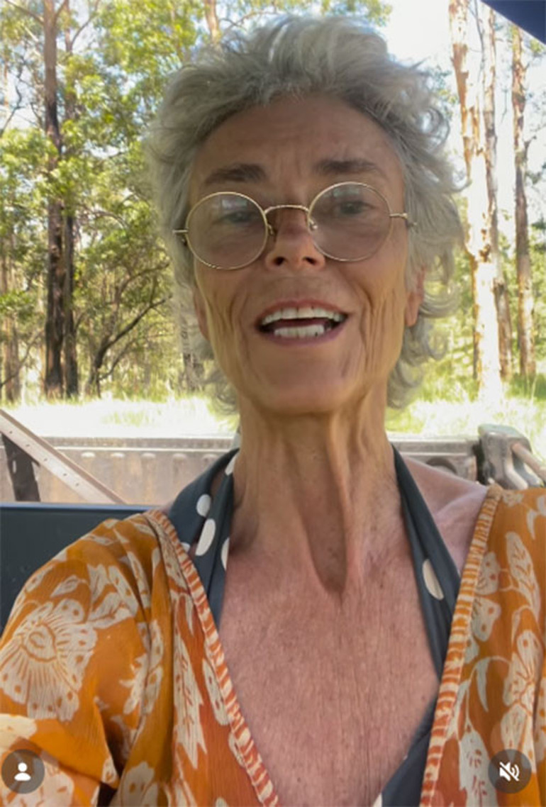  Gençliğim, güzelliğim gitti... Zerre kadar pişman değilim