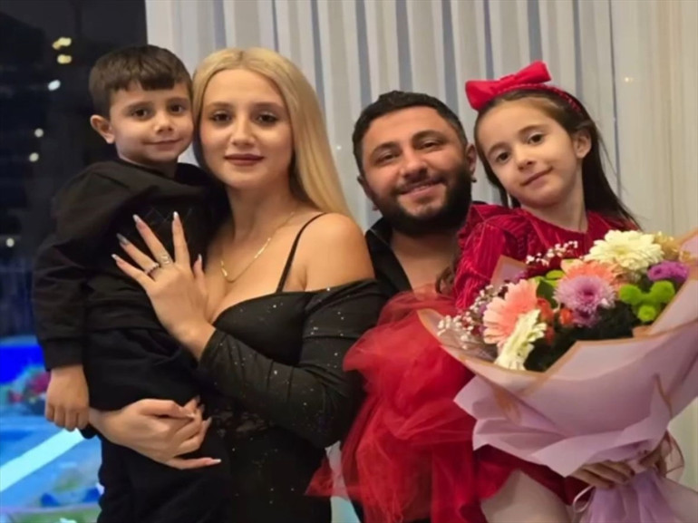 Lüks villadaki aile faciasında ölen kardeşlere acı veda Yan yana toprağa verildiler