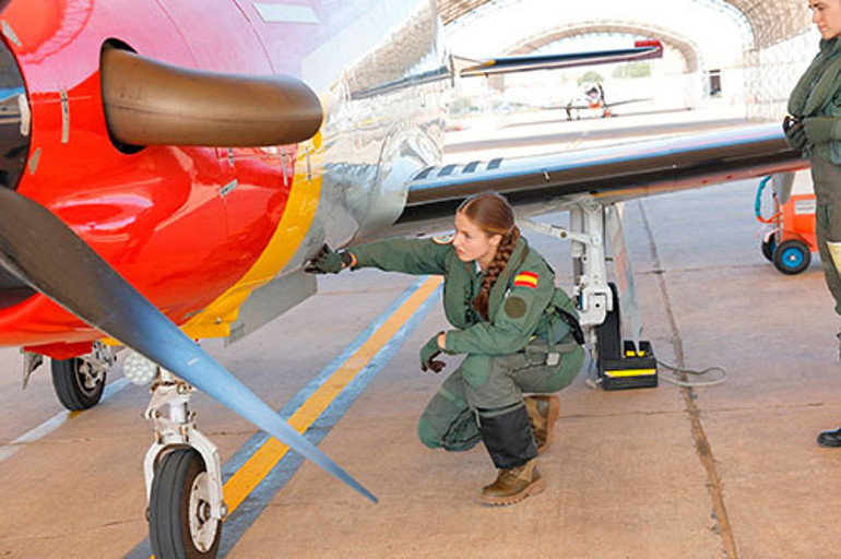  Bütün aile cenaze töreninde buluştu