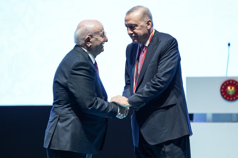 Cumhurbaşkanı Erdoğan: Aile kurumu saldırı altında