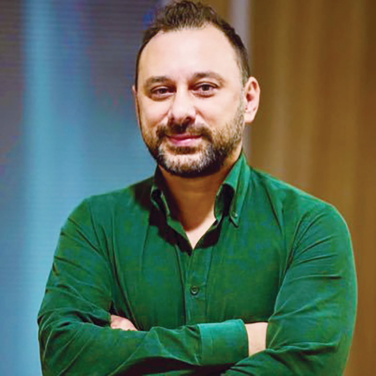 Aklımıza bilim mukayyet oluyor