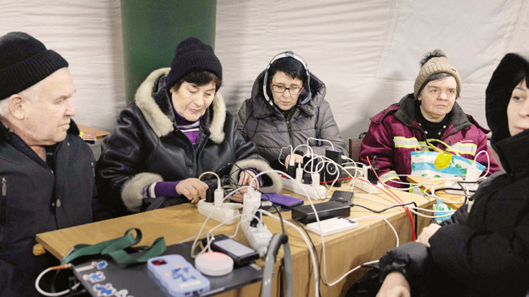 Kiev’in ‘hayatta kalma’ çadırları