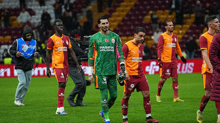  Galatasarayda çırpınan tek isim vardı
