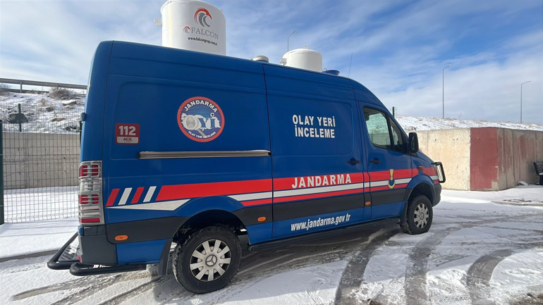 Bazaya sıkışan bebek hayatını kaybetti