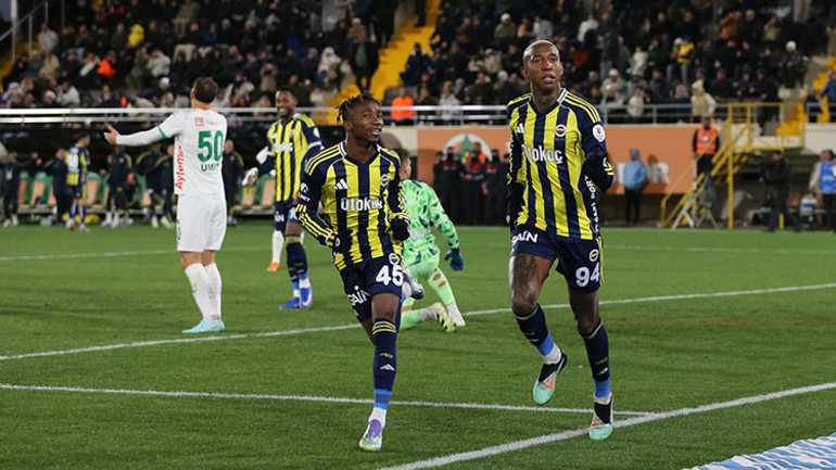 Alanyaspor-Fenerbahçe maçını usta yazarlar değerlendirdi: S.O.S. veriyor