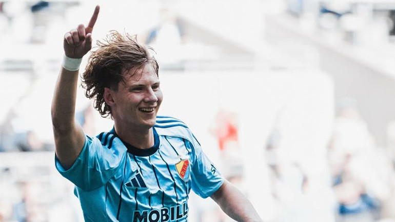  Yılın forveti İngiliz ekibine transfer oldu