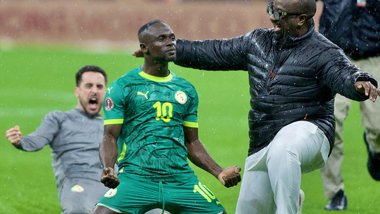 Maça damga vuran Sadio Maneden hakem açıklaması