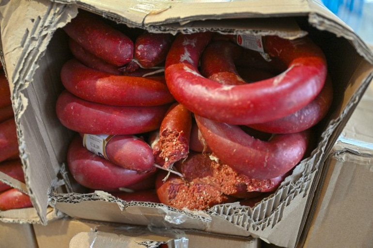 Otobüs bagajında taşıdılar Zabıta ekipleri otogarda ele geçirdi, hepsi imha edildi