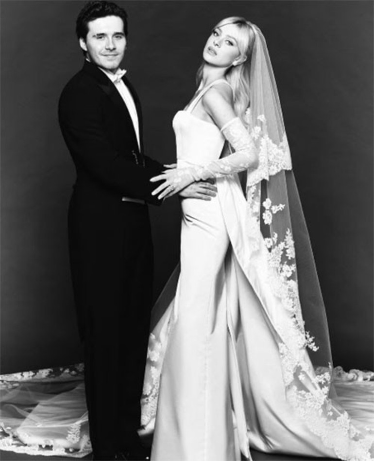  Ünlü gelinler yasta