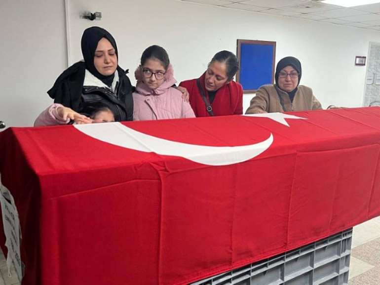 Trafik magandasının çarptığı polis memuru 1 yıl 7 ay sonra şehit oldu