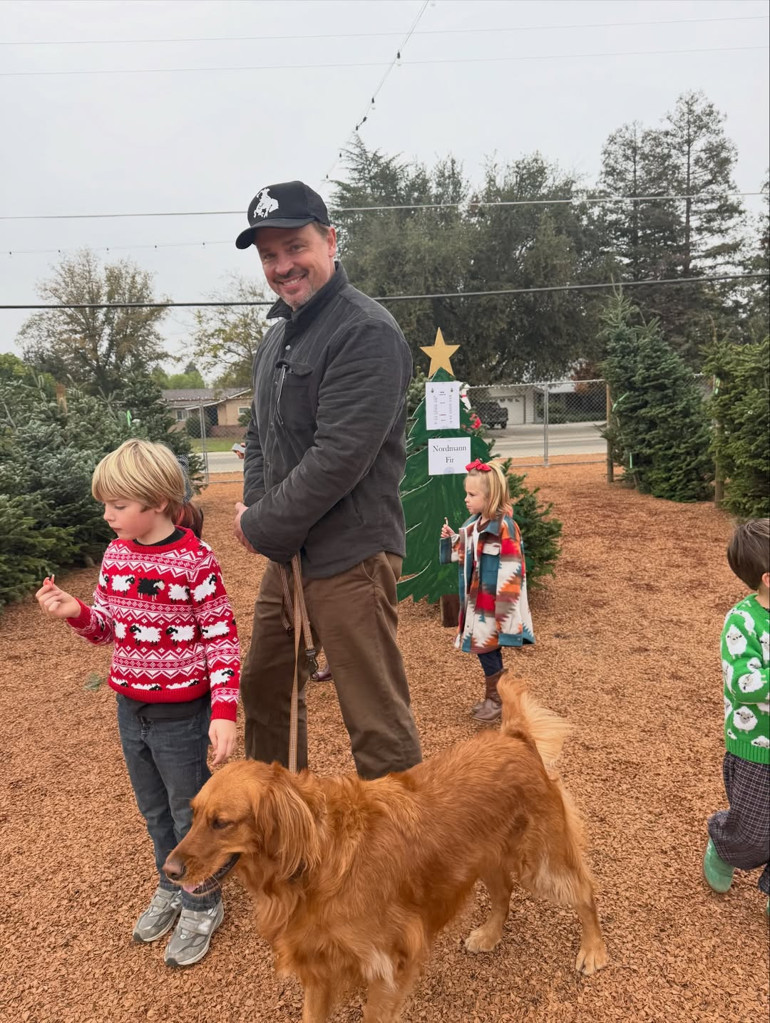Eski Süpermen kovboy oldu… Şöhretini geride bıraktı çiftliğinde at yetiştiriyor