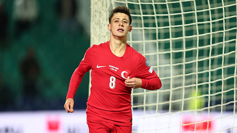Arda Güleri istiyor Kendine hayran bıraktı