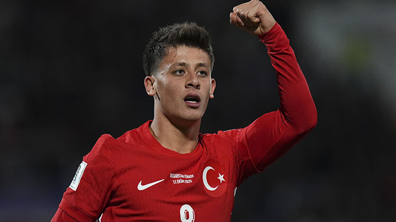 Arda Güleri istiyor Kendine hayran bıraktı