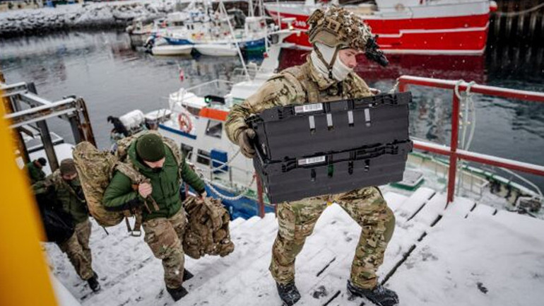  Fransadan Grönland adımı