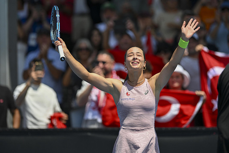 Zeynep Sönmezden tarihi zafer sonrası ilk açıklama: Burada durmak istemiyorum, daha iyisini yapmak için devam edeceğim