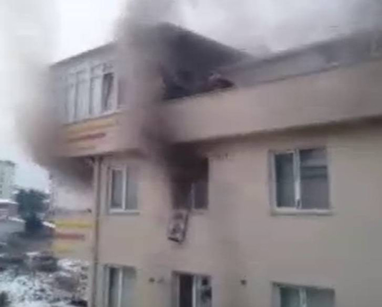  8i çocuk 12 kişi kurtarıldı