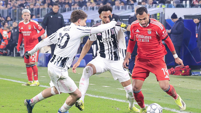 Mourinhodan mağlubiyet sonrası Rafa Silva açıklaması