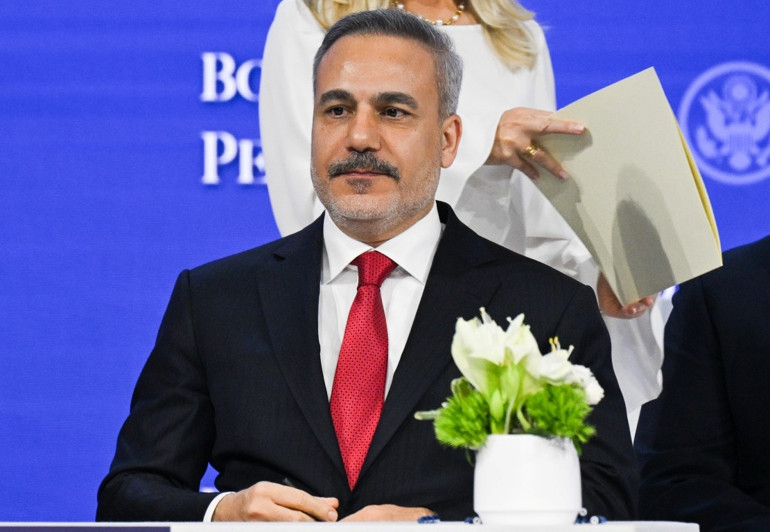 Son dakika... Dünyanın gözü Davosta Barış Kurulu için imzalar atıldı... Trump: Gazzedeki savaşı durduruyoruz