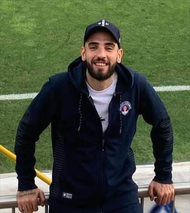 Beyoğlunda bacağından bıçaklanan Ümit kan kaybından hayatını kaybetti Yengesi tutuklandı... Hepinizi keserim, sabaha hiçbir şey hatırlamam