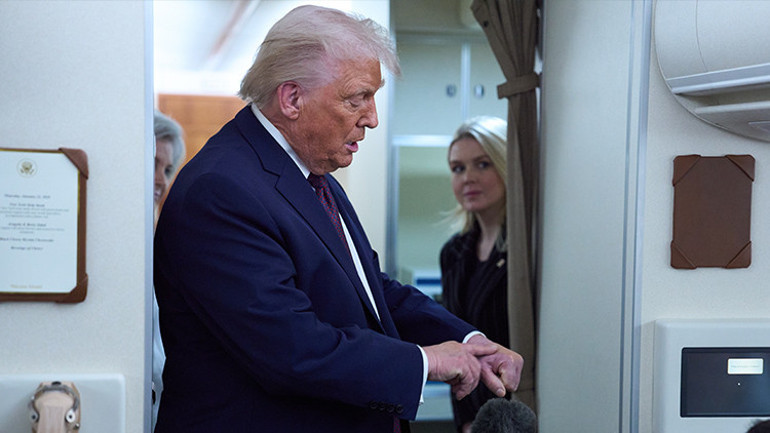 Trump elindeki morluğun sebebini açıkladı