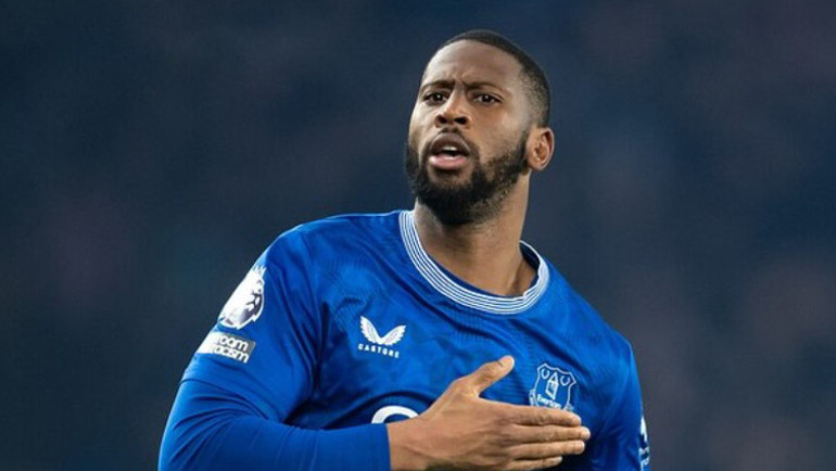 Fenerbahçenin listesindeki Beto için Evertondan açıklama