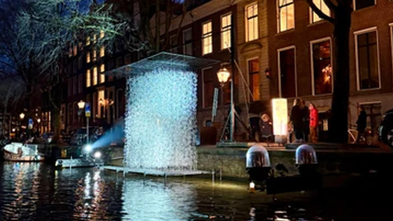 Amsterdam Işık Festivali büyüledi
