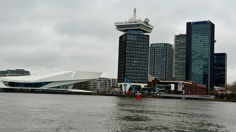 Amsterdam Işık Festivali büyüledi