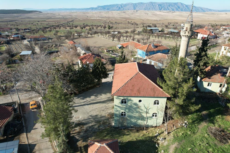  Köyde zaten bir tane var, kurtarılmasını istiyoruz