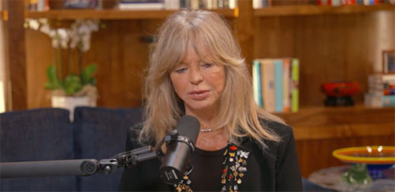 Kafesin kapısını kilitlerseniz, kuş kaçıp gitmek ister: Bir yastıkta nikahsız 42 yıl... İnsanların bizim ilişkimizd