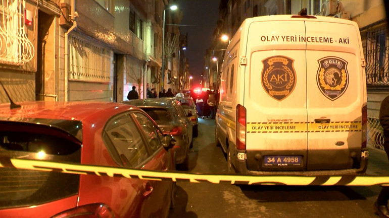 Şişlide korkunç olay Çöp konteynerinde başı kesik kadın cesedi bulundu