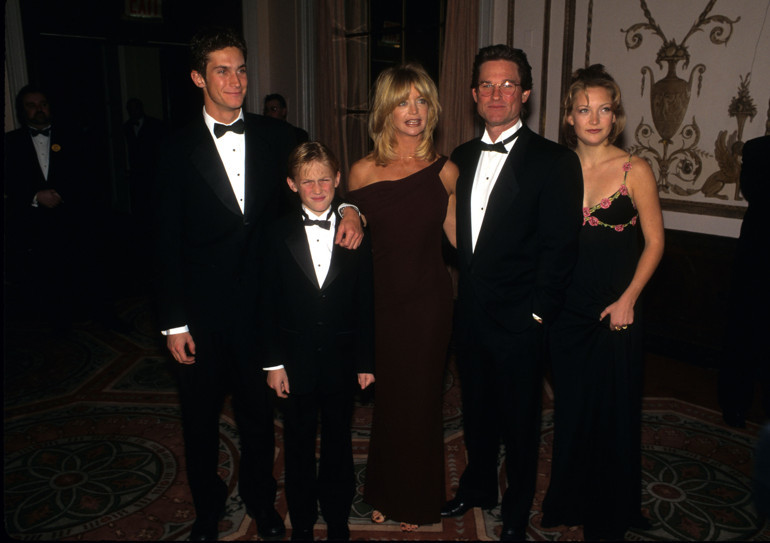 80 yaşında ve 42 yıldır aynı adama aşık… ‘Evlenmiş olsak onu boşardım’ diyordu… Bitmeyen aşkın sırrı tutkunun sönmeyen ateşiymiş