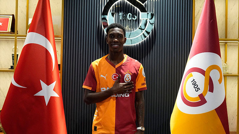 Yáser Asprilla resmen Galatasarayda