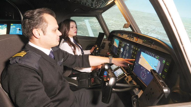 THK Üniversitesi’nden ‘Mektepli’ kadın pilotlar