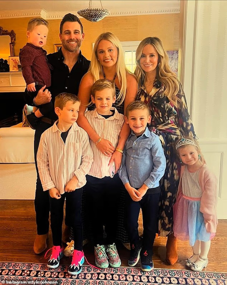 Evlilik yarışmasıyla tanınmıştı… Ünlü televizyon yıldızı 39 yaşında anneanne oldu