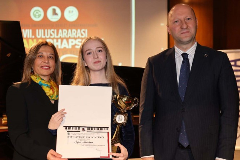 Rhapsody Piyano Festivali usta sanatçıları ağırladı