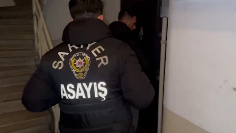 Polis ekiplerinin soruşturma çalışması