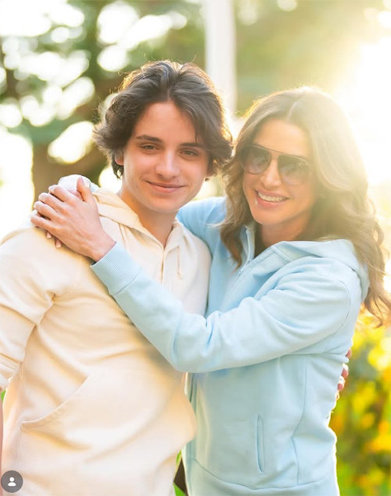  Boyunu geçen oğluyla sonunda buluştu