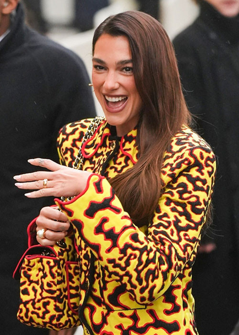  Ünlü aşıklar tıklım tıklım metroda