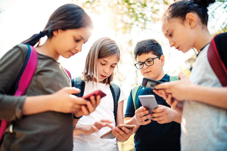 Zamane çocuklarının üçte biri kitapta ‘ekran’ kaydırıyor