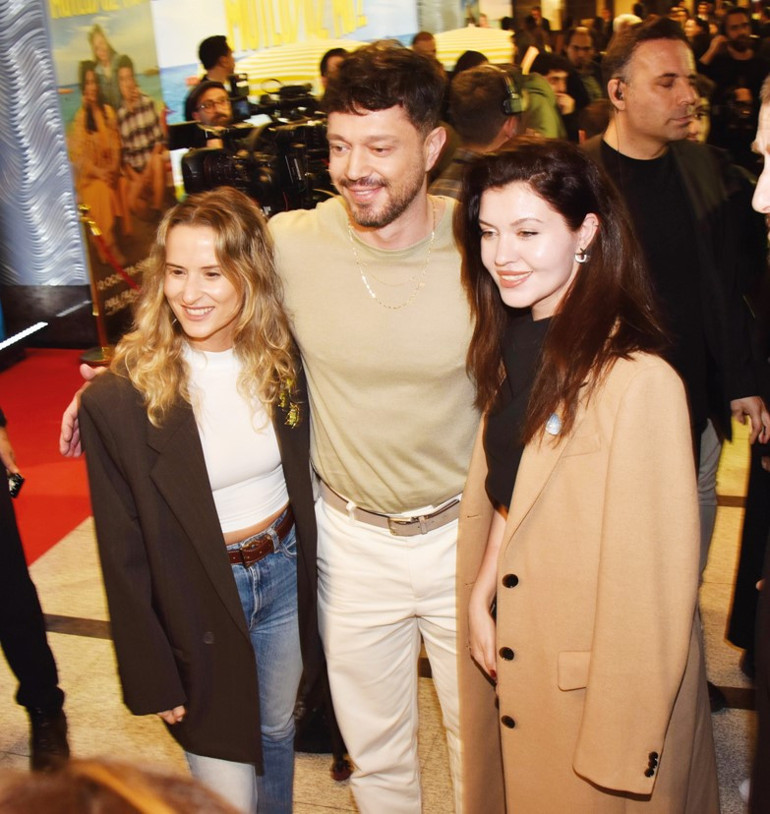 Hem ağladı hem ağlattı