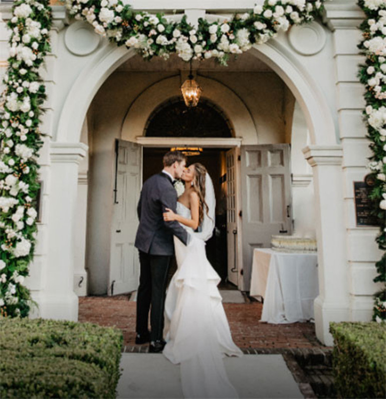  Aşk söylentileri çileden çıkardı... Tanımadığım adamla nasıl sevgili olayım