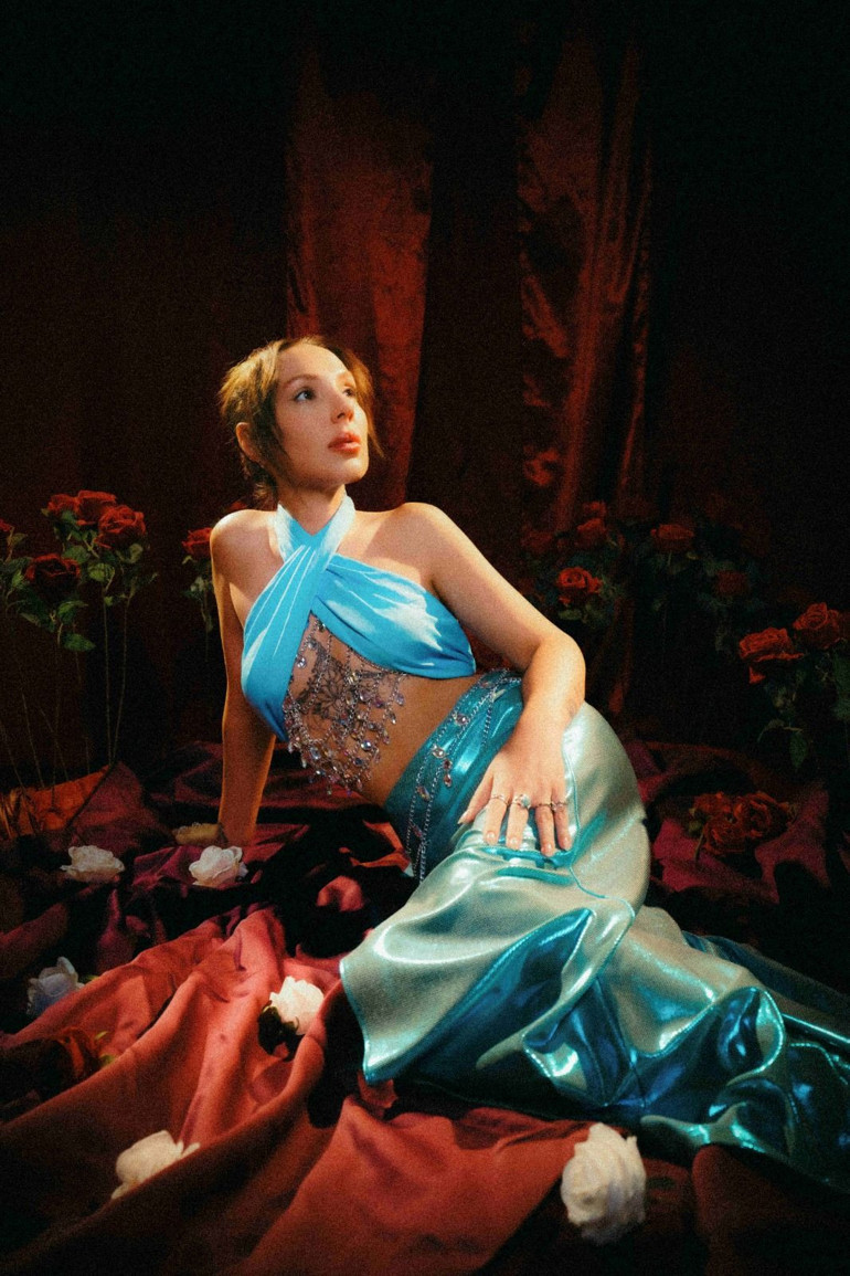 ‘Gel, beraber söyleyelim’