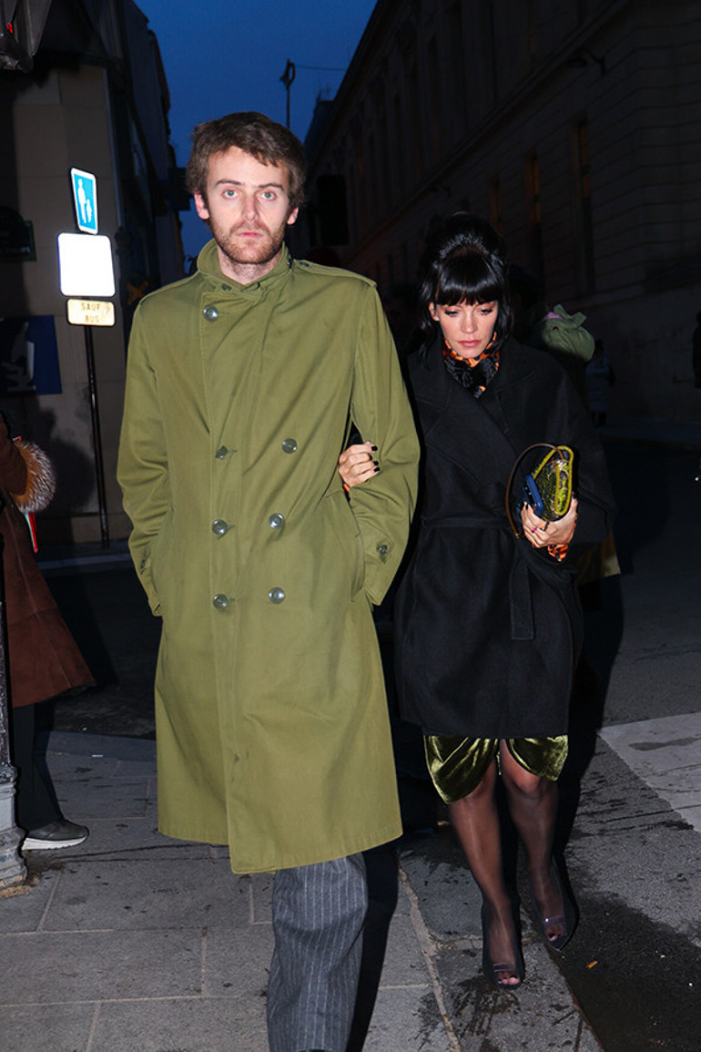 Kocası onu birden fazla kadınla aldatmıştı… Ayrılık acısını atlattı, genç sevgilisiyle gününü gün ediyor